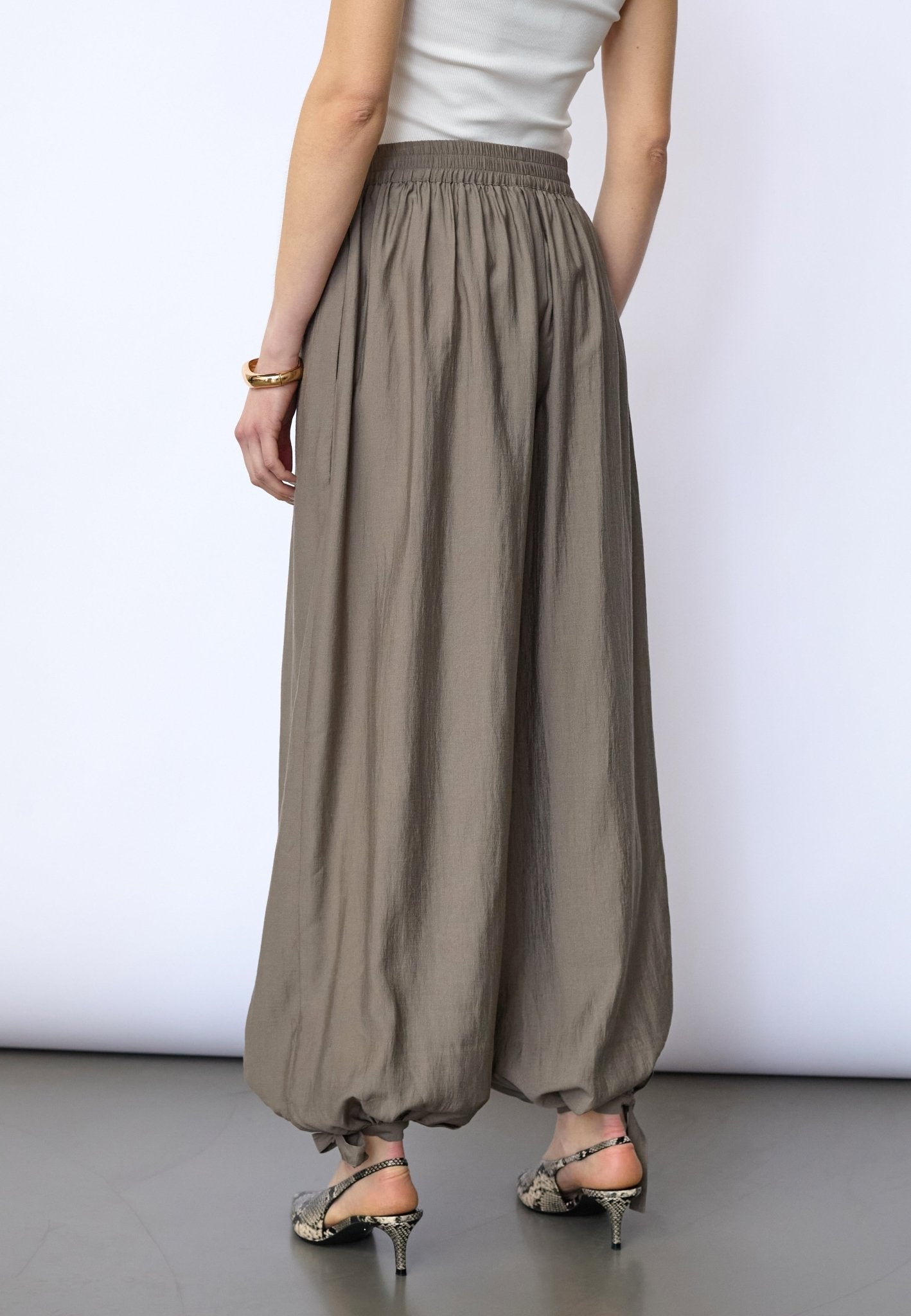 NotisCC Balloon Pant - Walnut - Co'couture